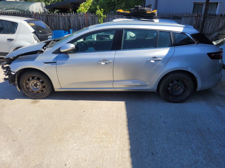 Usi megane 4 din dezmembrari