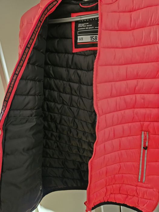 Юношеско яке reserved ново