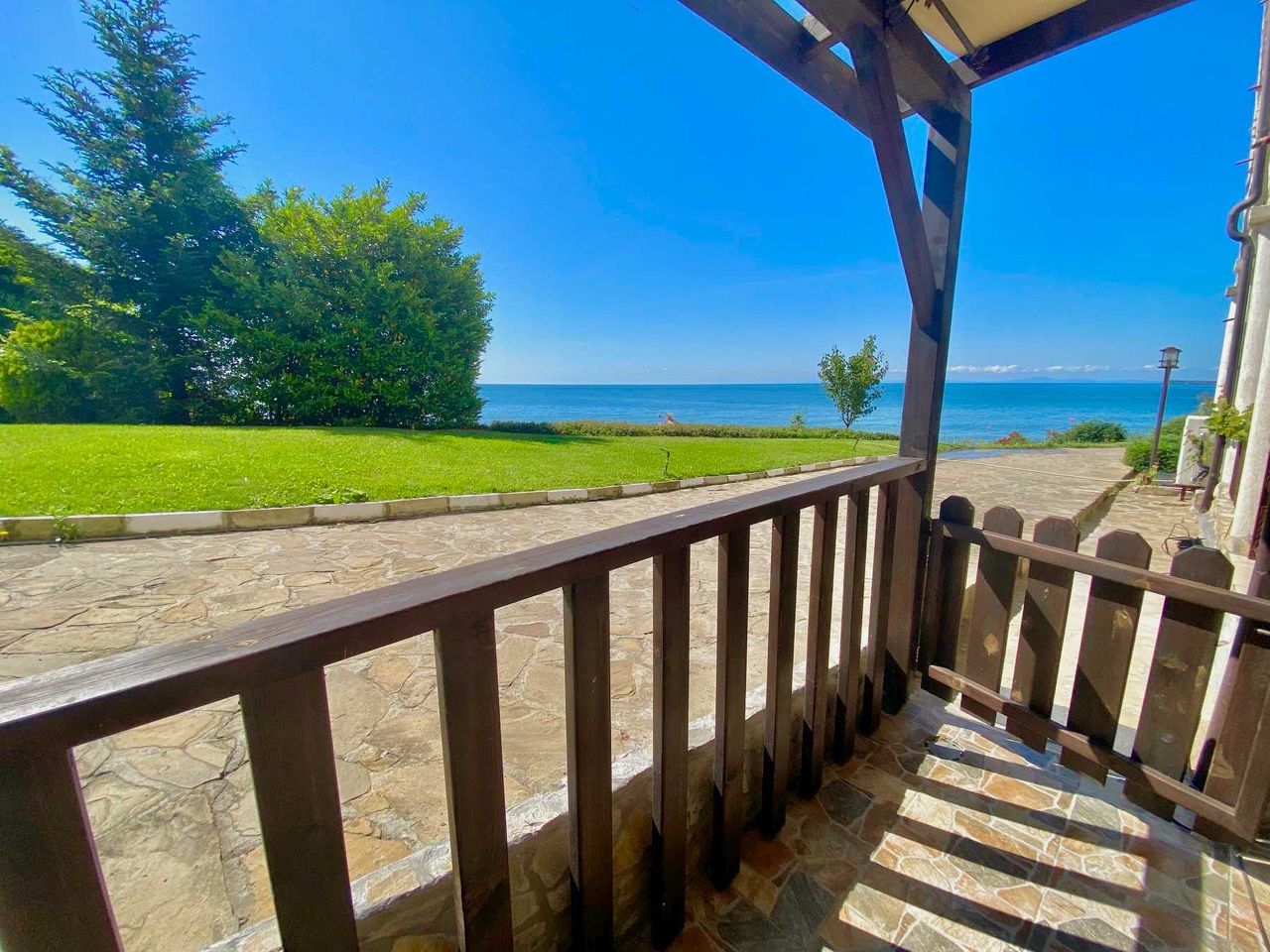 Продава се Тристаен апартамент в Свети Влас - 100 кв.м за 1350 €/кв.м - Снимка #11