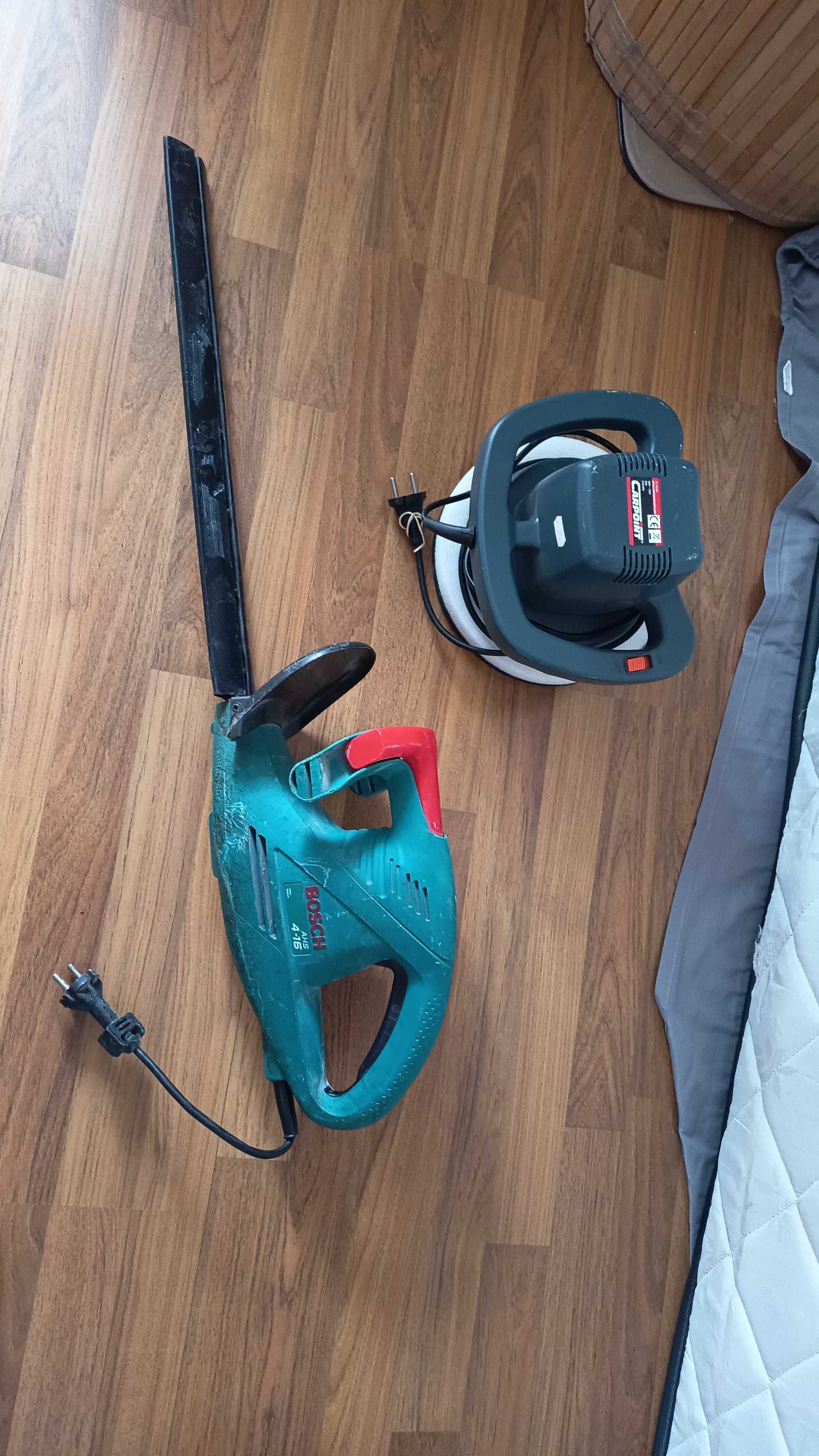 Fierăstrău electric gard viu