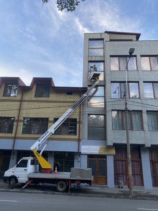 Inchiriez nacela /prb 250 ron/h