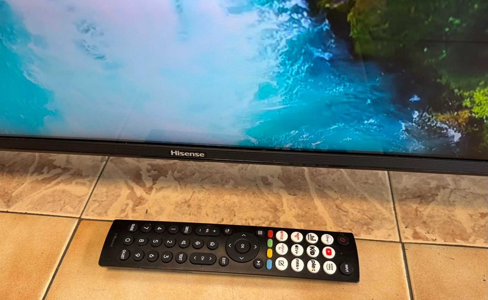 Смарт телевизор 50' HISENSE 50A7KQ 4K Ultra HD QLED SMART TV, VIDAA