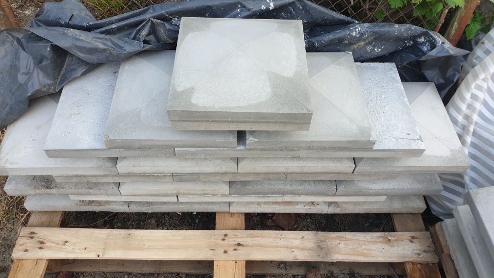 Capac, capace, coame gard stalp beton armat 30x30cm