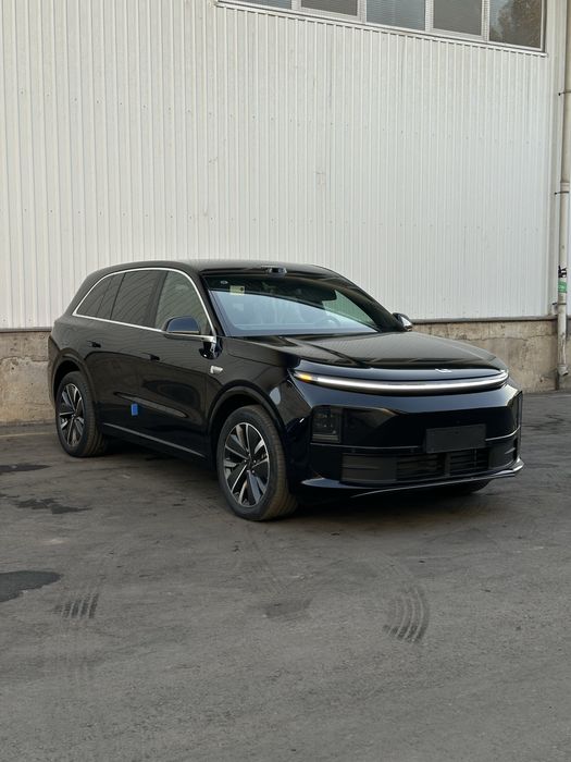 Li Auto L6 Pro Рестайлинг — гибрид 408 л.с., 1400 км хода!