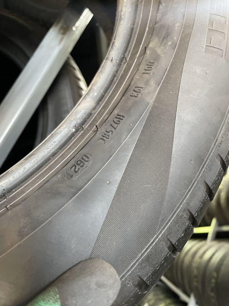 Cauciucuri 235/55R18 Pirelli vara, anvelope ca noi 235/55/18 Pirelli