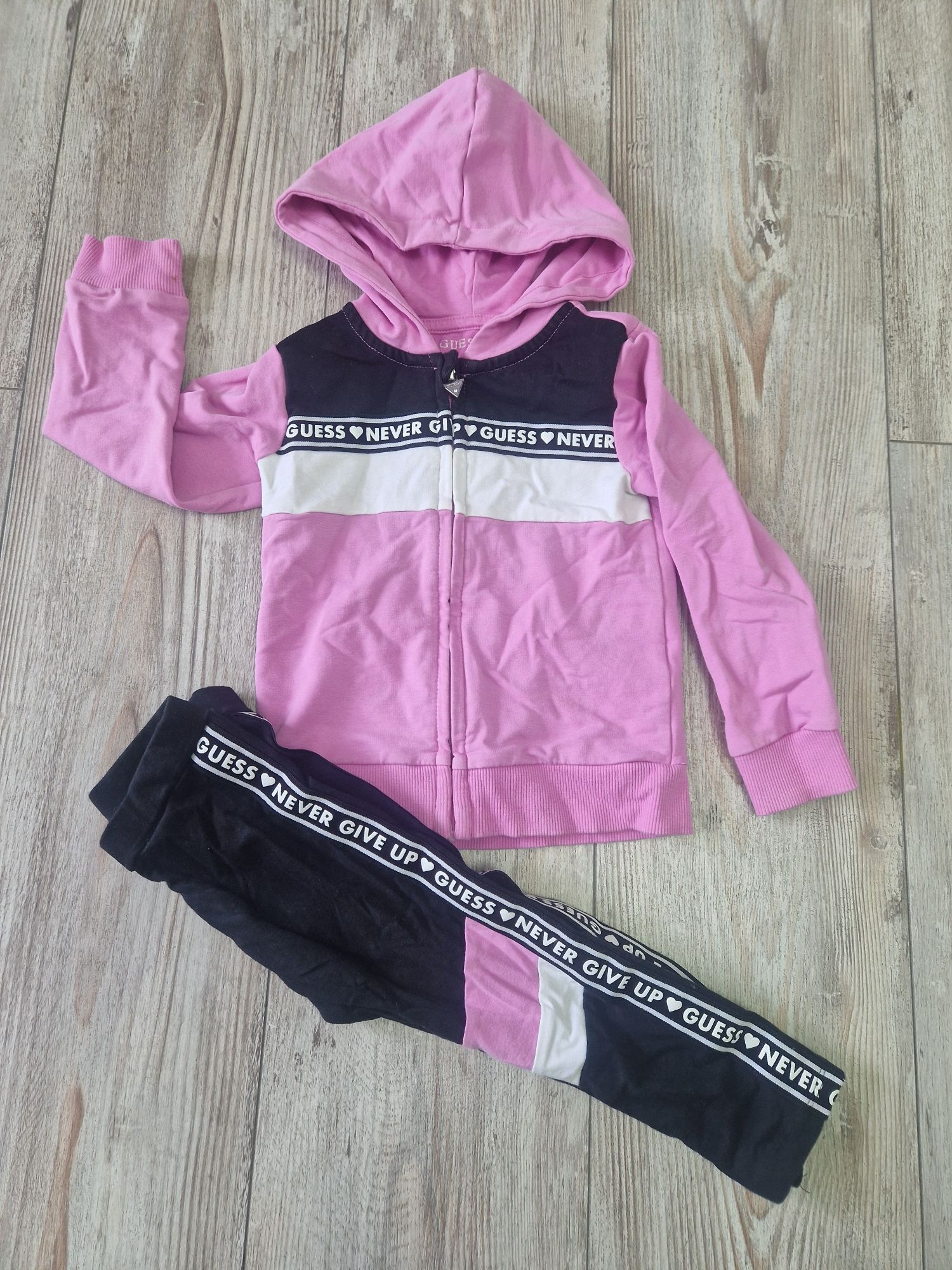 Trening fetite Guess
