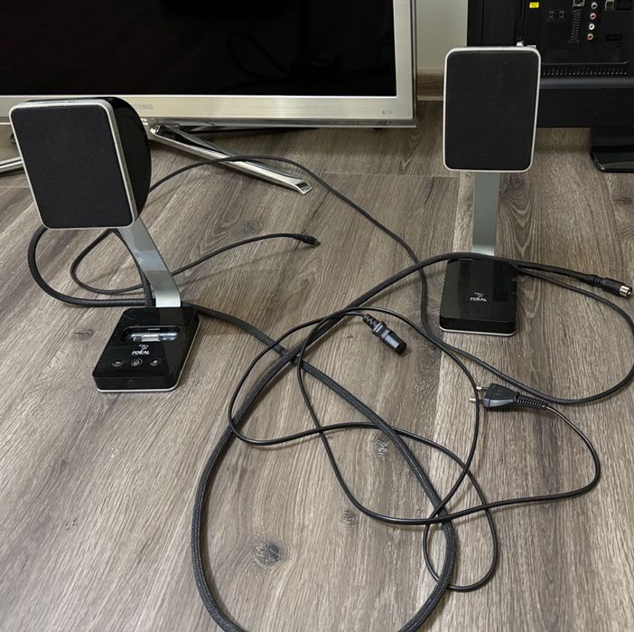 Focal XS 2.1 - два сателита + субуфер