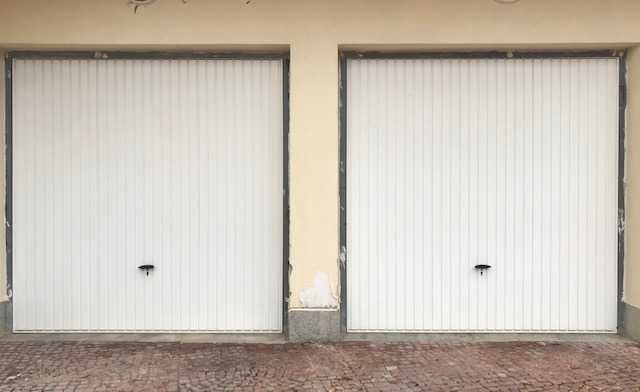 Гаражни врати NOVOFERM 250/250 (високи за микробус)