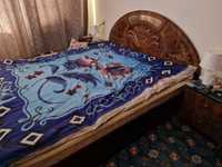 Кровать двуспальная с тумбочками