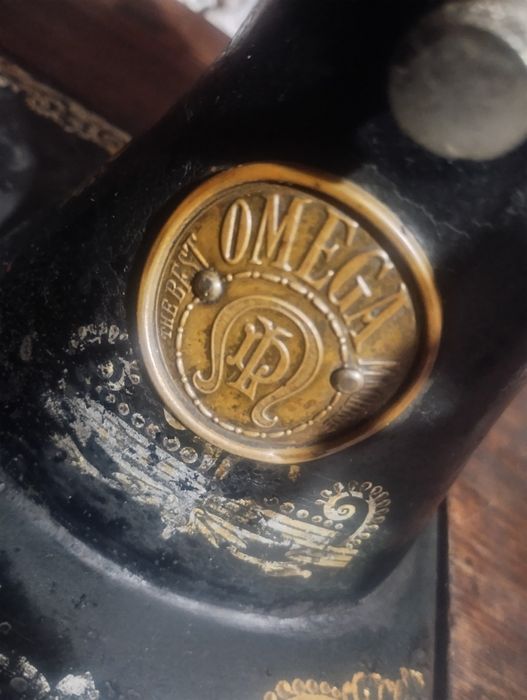 Vând mașini de cusut !!!