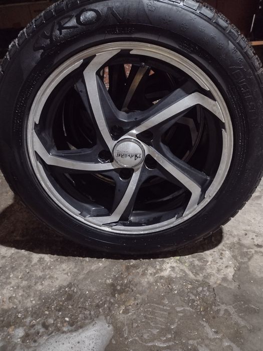 Джанти със зимни гуми 205/55/16