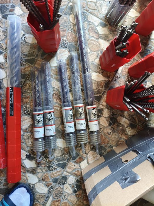 Burghie Hilti noi, SDS PLUS SI SDS MAX
6x100- 25 lei buc