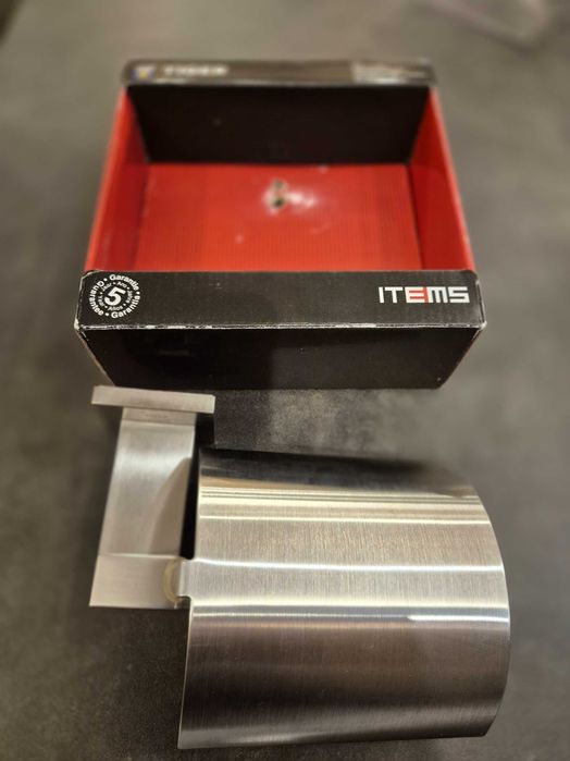 Продавам поставки за тоалетна хартия