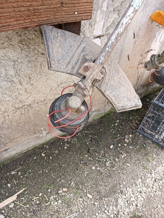 De vânzare aceasta motocoasa.