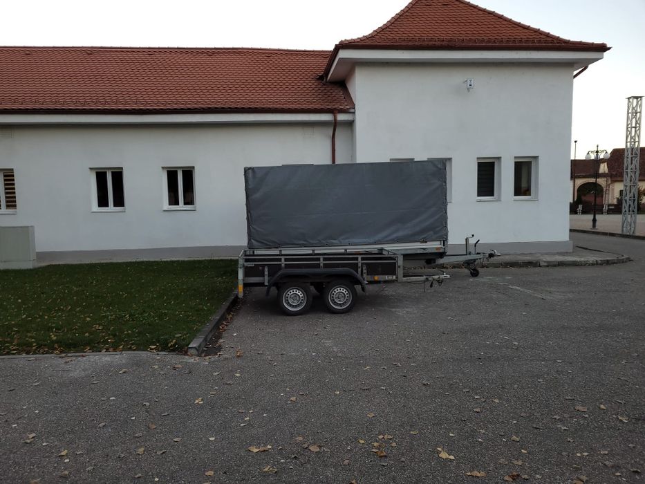 Închiriez remorca ,platforma