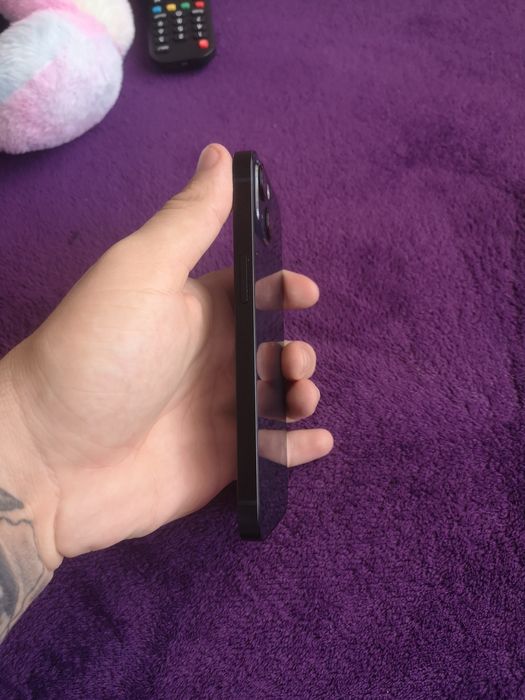 Vând iPhone 13 sănătate 88