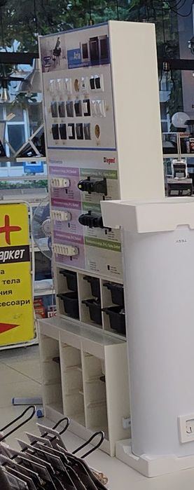 Стелажи за магазин