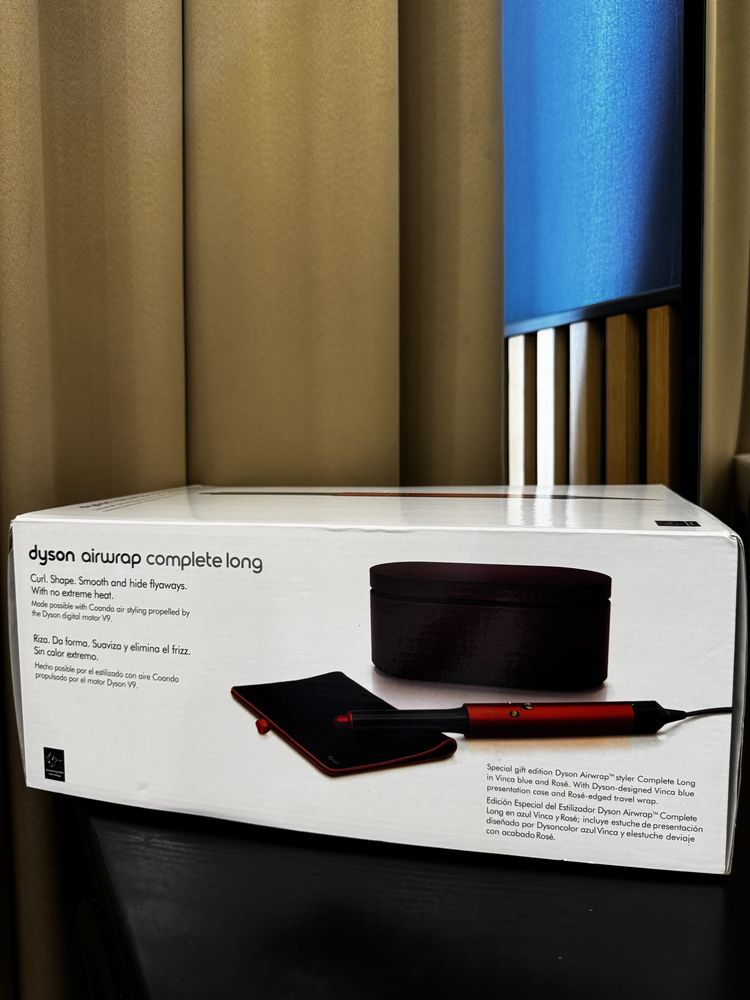 Dyson новый в комплекте