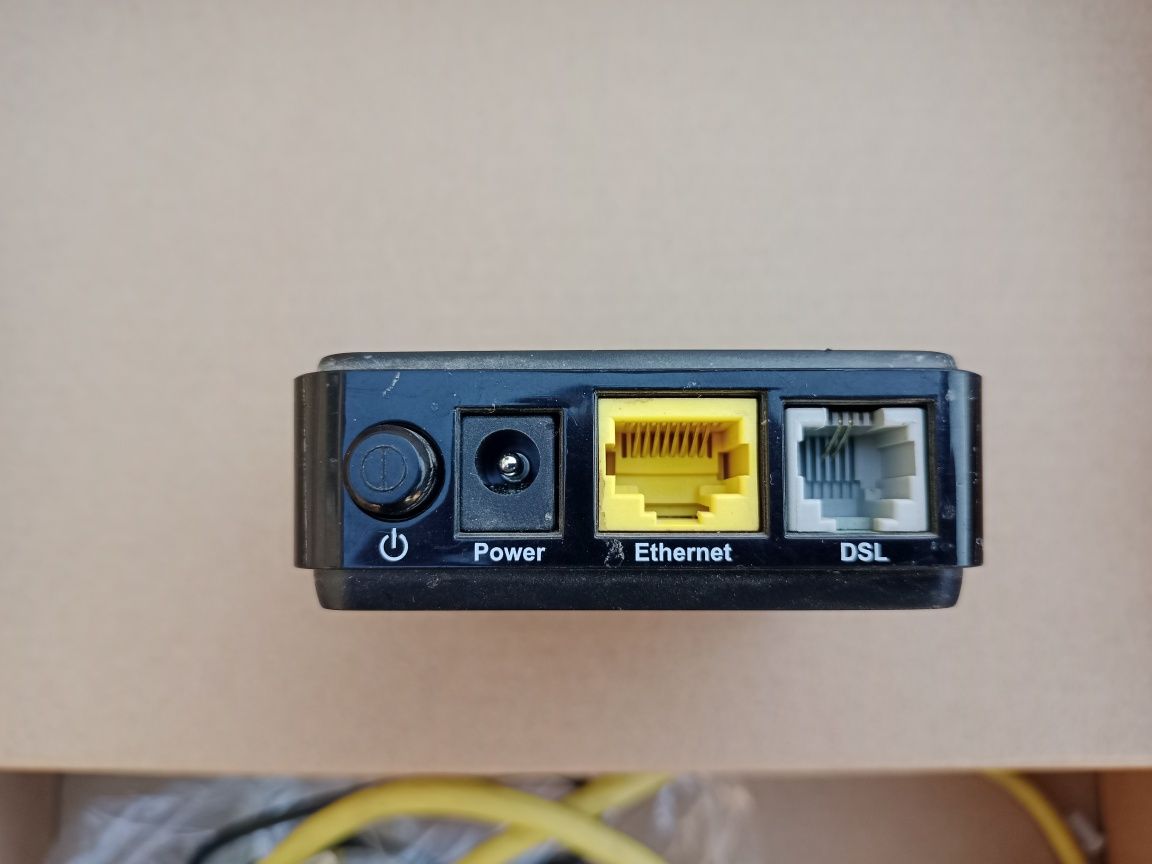 Wi Fi роутер ADSL modem
