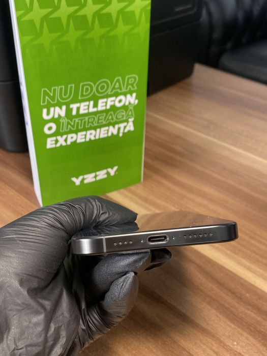 iPhone 16 Pro Max / 256 GB / Sănătate baterie 100% / Ca nou
