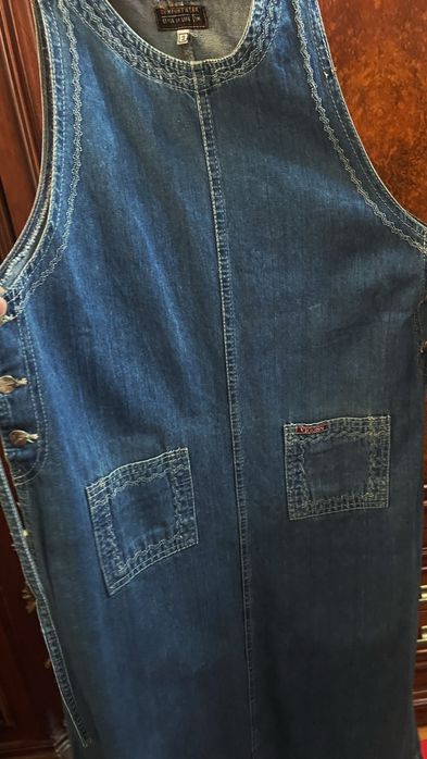 Комфортный и стильный комбинезон для беременных