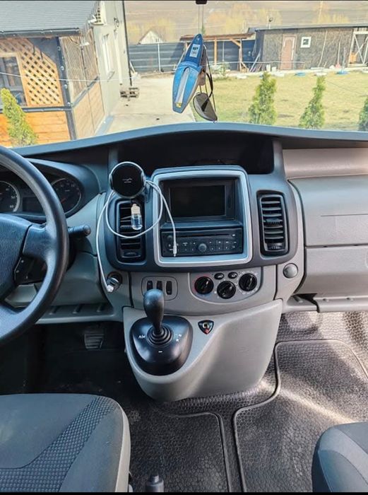 Renault trafic automat