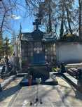 Vand loc de veci cimitir Belu