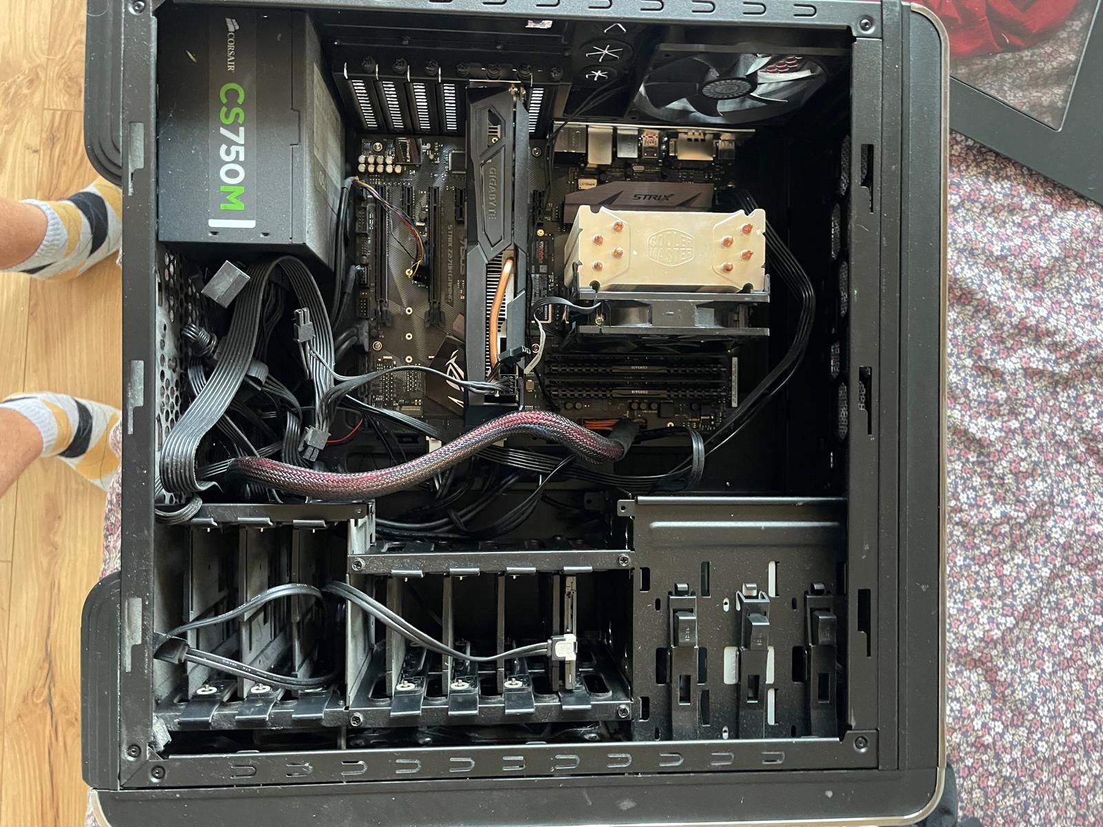 Vând PC Gaming custom