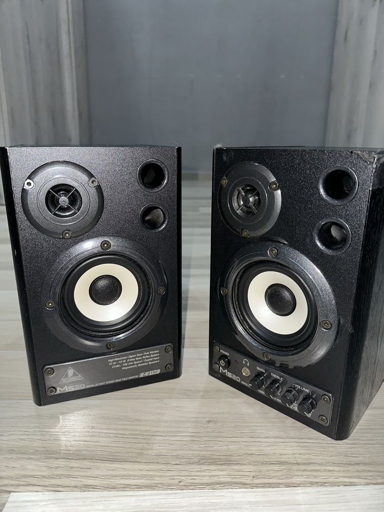 Мониторни-студийни тонколони Behringer MS20