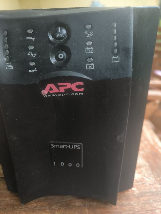 UPS Резервно захранване