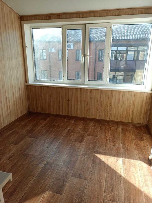 Продам долю 2-х квартиры Копер