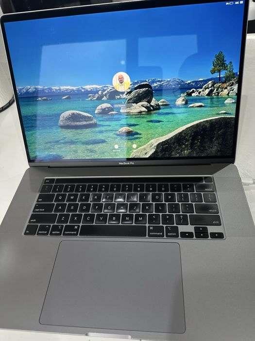 Apple MacBook Pro 16” 2019 I9 16RAM 1TB SSD