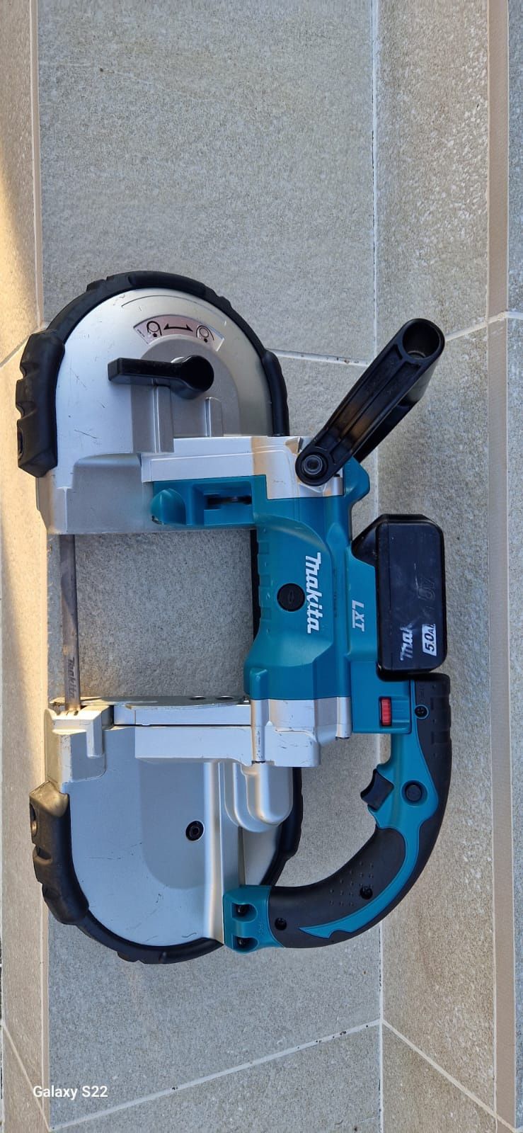 Makita ferestrău panglica pe acumulator
