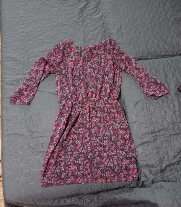 Rochie Bershka, marimea M, purtată puțin