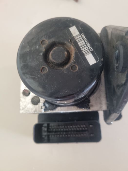 pompă ABS VW golf5 golf6  cod pompă AD ..BD