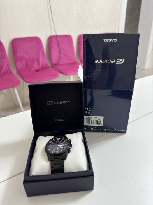 Продам casio edifice