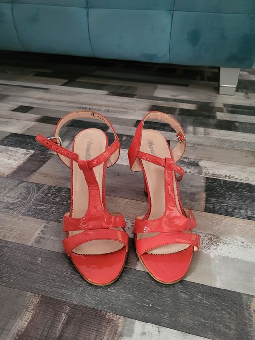 Sandale Marelbo piele lacuita