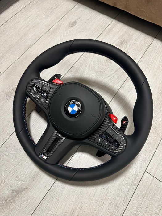 Volan M Carbon BMW G30/G11/G05/G06/Seria 5/7/8/X3/X4/X5/X6 NOU
