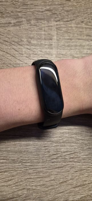 Часы  Mi Smart Band 6