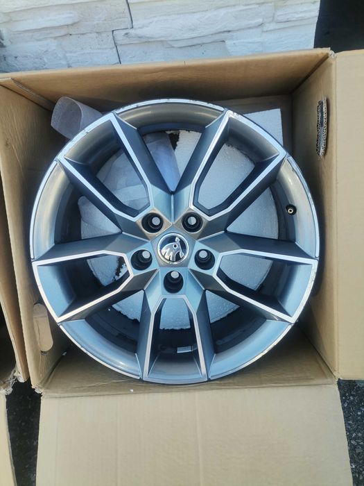Джанти Орг Skoda Oktavia VRS SPORT. R18 ET 51.J7.5... 5.112