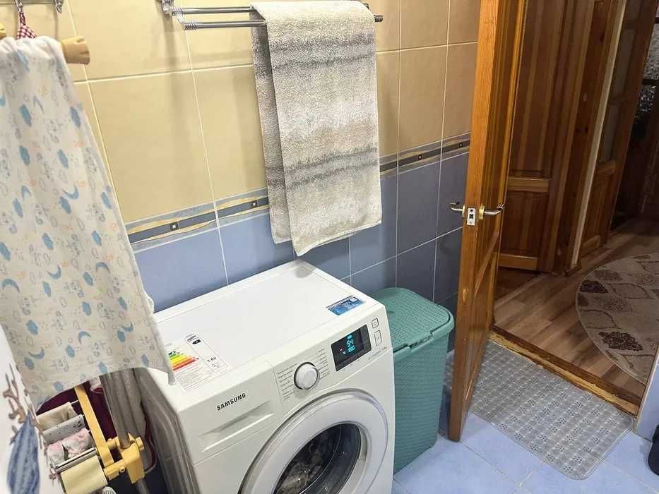 Продается 2 комн. квартира на Новомосковской Дархан 77 серия! Кирпич!