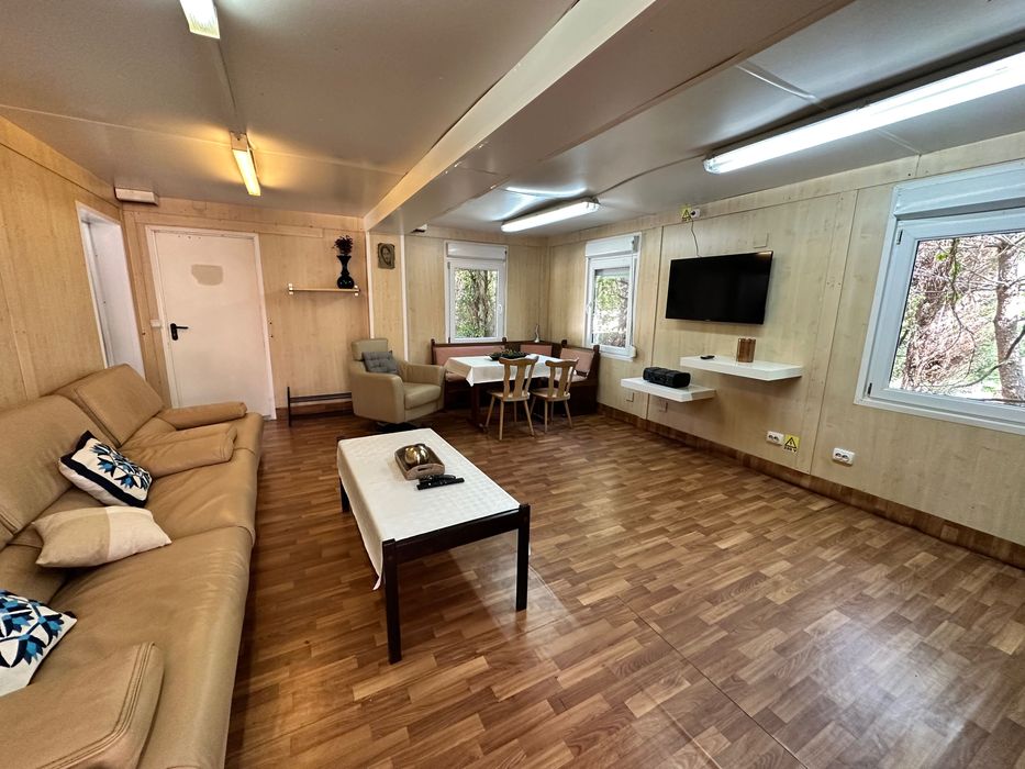 Cazare muncitori /45 ron persoana / chirie medias