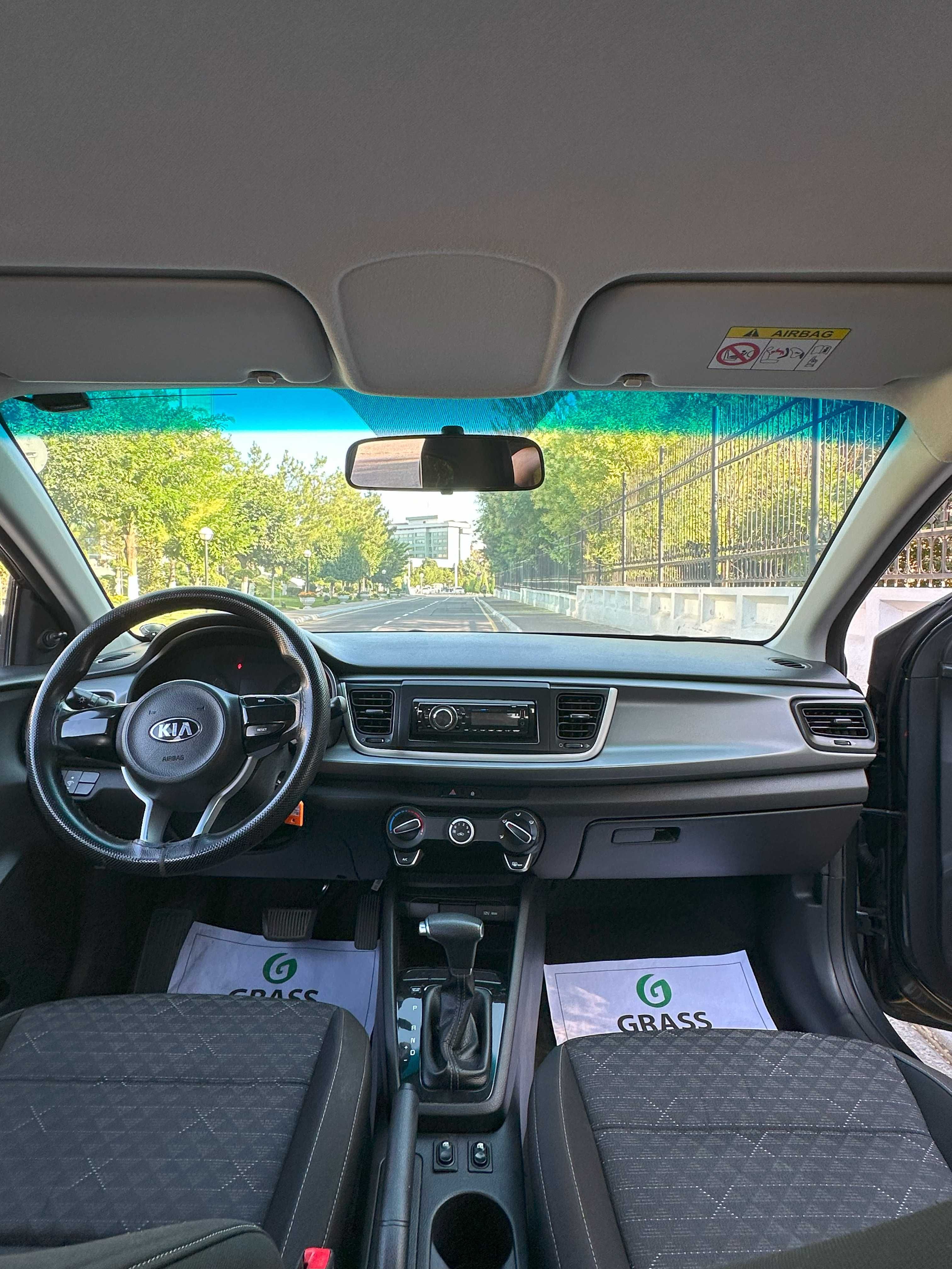 Продается Kia Rio 2019г ( 107 тыс пробег) Цвет Мокрый Асфальт