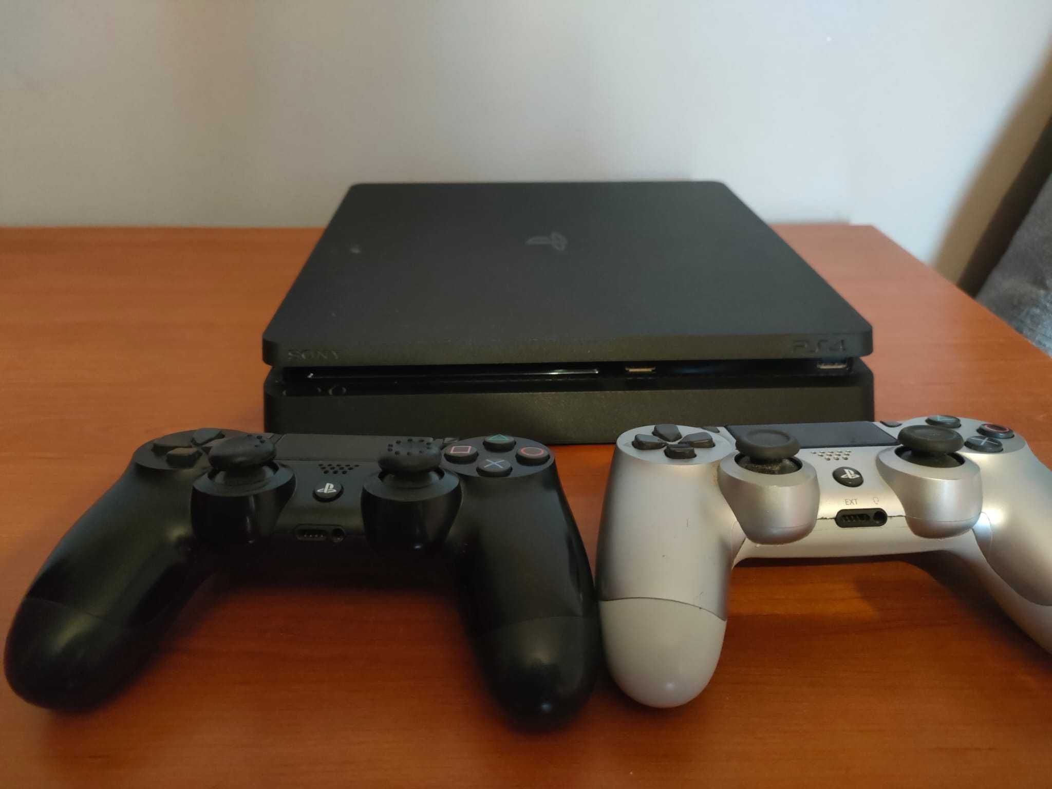 PlayStation 4 Slim 1Tb