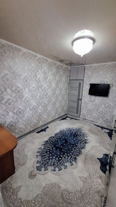 Уй сотилади 9-мкр Центр банк олди