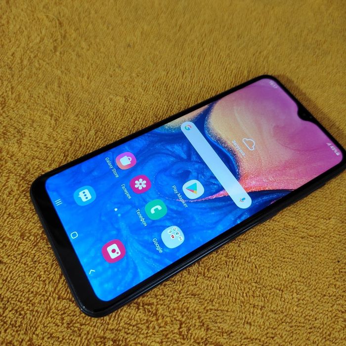 Samsung A10 sotiladi
