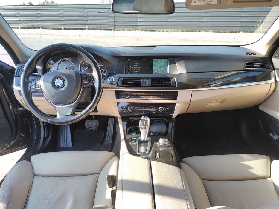 Vand bmw f10 3.0 258 cai automat 7000 euro fix