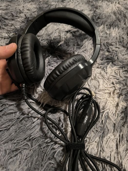 Продам игровые наушники