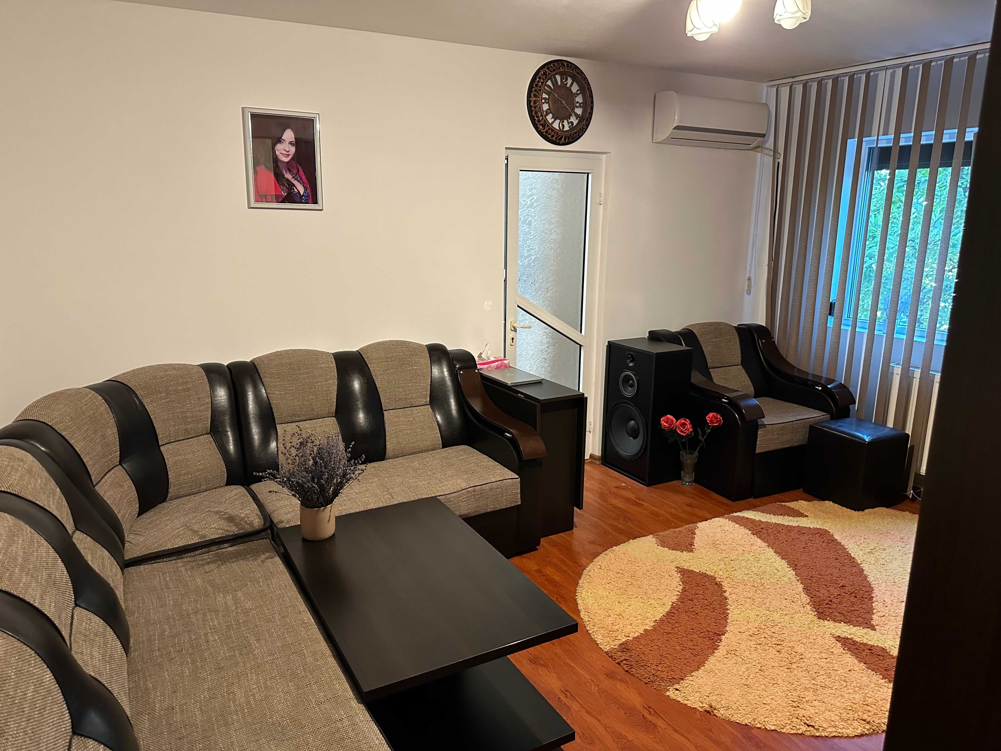 Apartament cu 2 camere zona Liceul Danubius