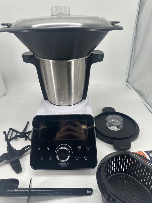 Taurus Foodie-мултикукър робот